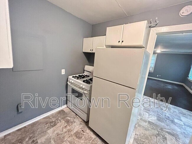 Photo - 2718 Windsor Pkwy House