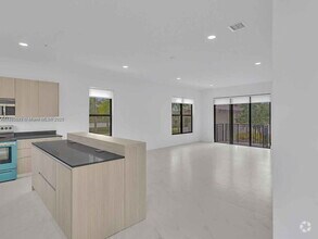 Building Photo - 6130 SW 36th Ct