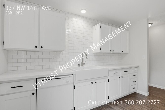 Building Photo - 337 NW 14th Ave