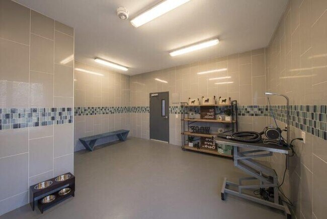 Foto del edificio - 7545 E NW Hwy