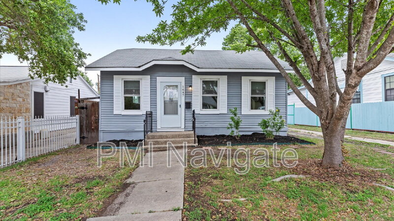 Primary Photo - 1647 Steves Ave