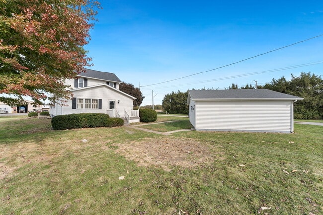 Building Photo - 2442 Mittman Rd