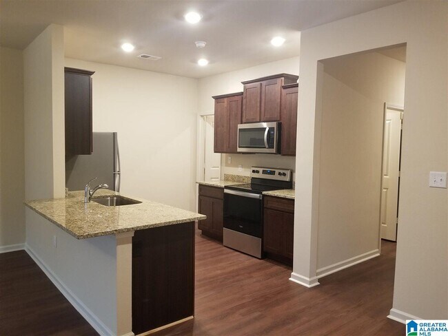Foto del edificio - 7039 Broad St
