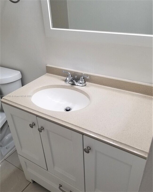 Foto del edificio - 3816 SW 69th Way