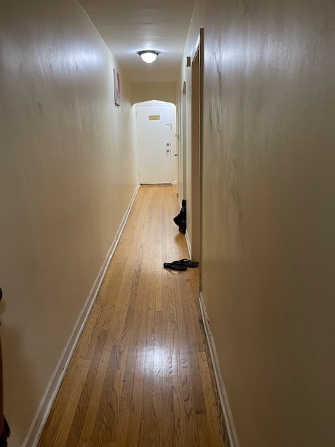 hallway - 7048 N Rockwell St