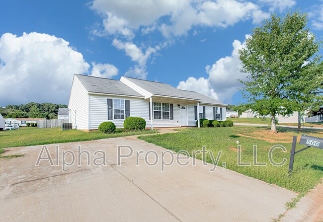 Building Photo - 500 Rudd Rd