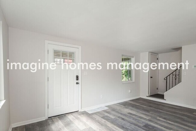 Building Photo - Charming 3 Bed 1 Bath in Fox Chapel School...
