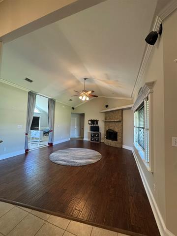 Building Photo - 8901 Stone Top Dr