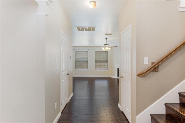 Building Photo - 4813 Grinstein Dr