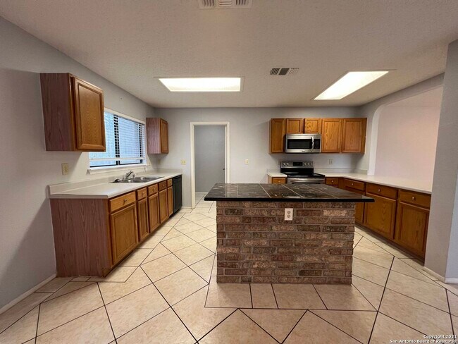 Building Photo - 15403 Corian Creek Dr