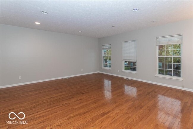 Building Photo - 11840 Harvard Ln