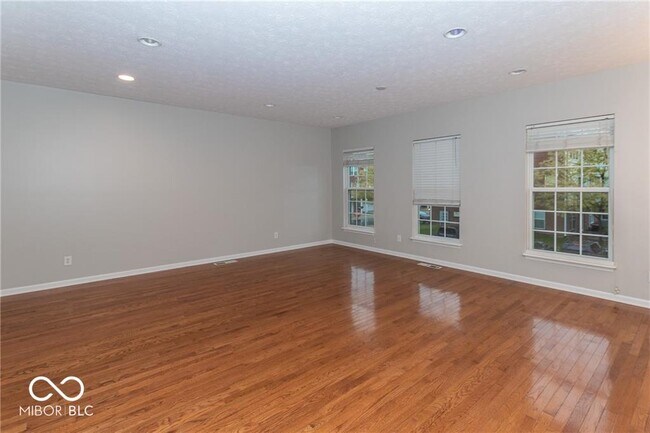 Foto del edificio - 11840 Harvard Ln