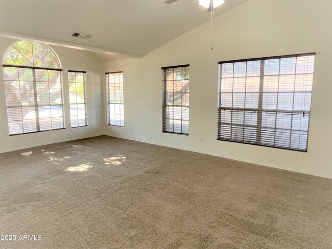 Foto del edificio - 1310 N Longmore St
