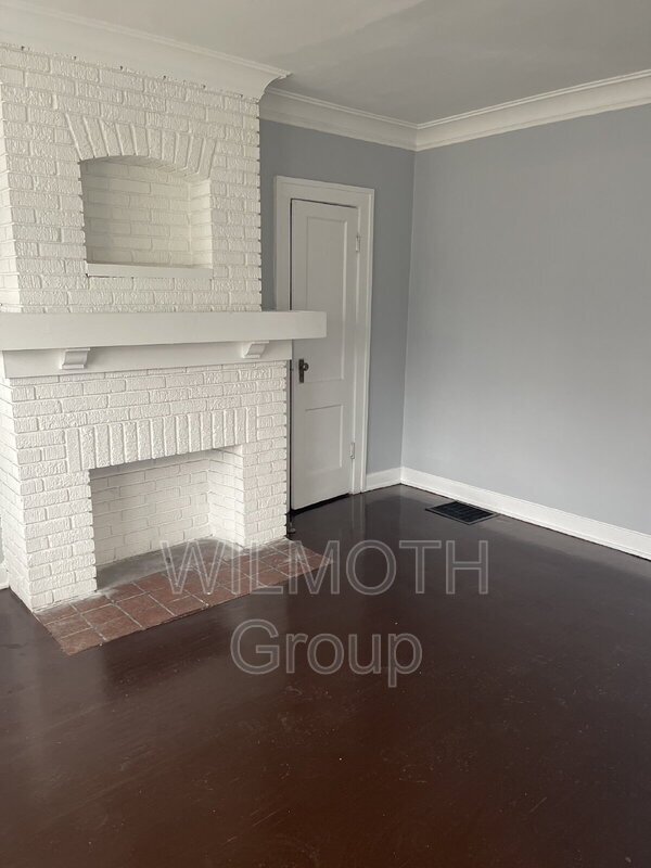 Foto del edificio - 636 E 37th St
