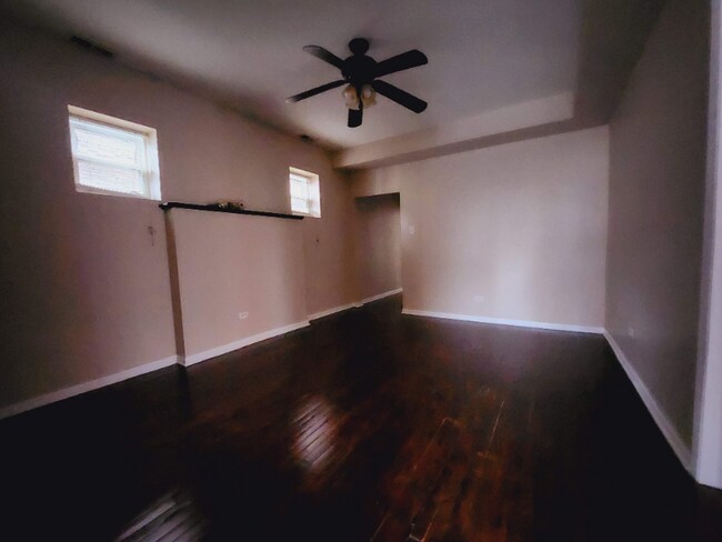 Foto del edificio - 7018 S Sangamon St