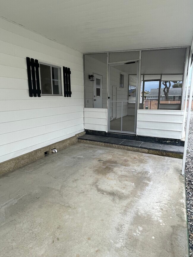 Building Photo - 270 San Mateo Cir