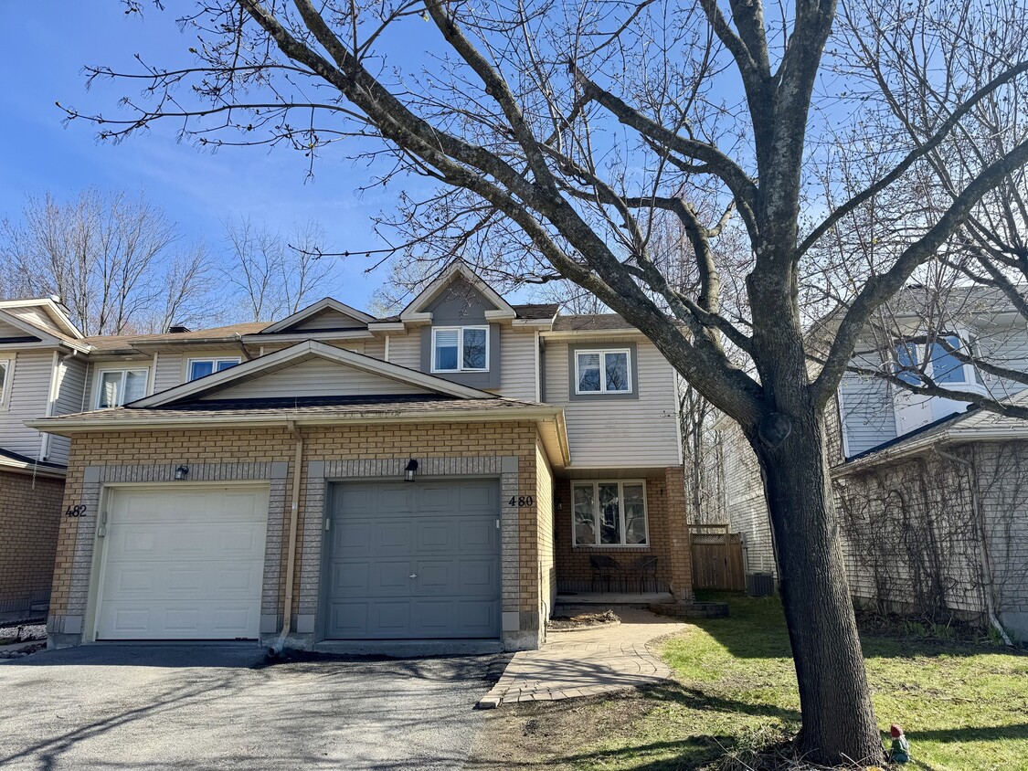 Photo principale - 480 Lawler Crescent
