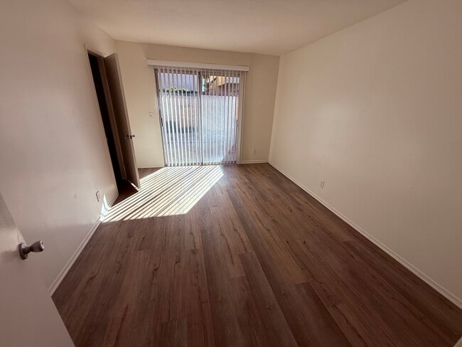 Building Photo - 1108 Hingham Ln