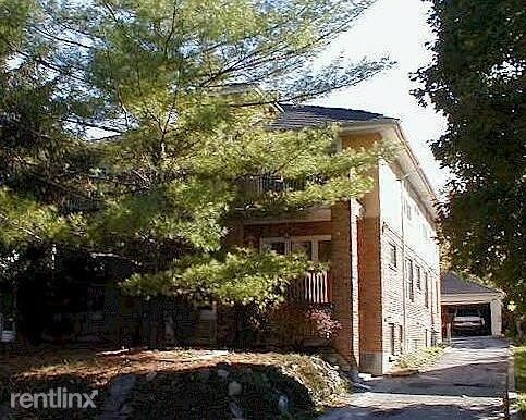 Foto principal - 401 W Hoover Ave