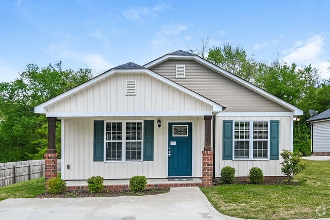 Building Photo - 240 Cabarrus Ave E