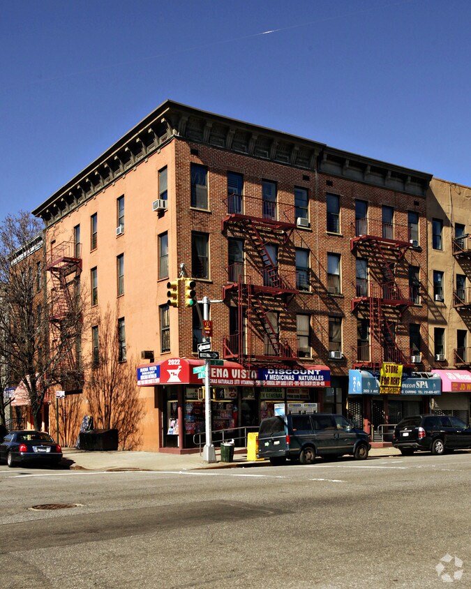 Primary Photo - 2020-2022 Third Ave