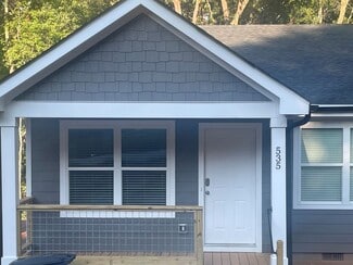 Building Photo - 501 S Forest Ave