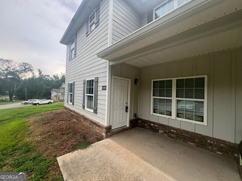 Foto principal - 1553 Bostwick Rd
