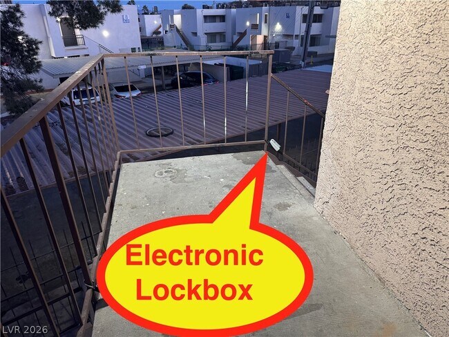 Foto del edificio - 615 S Royal Crest Cir