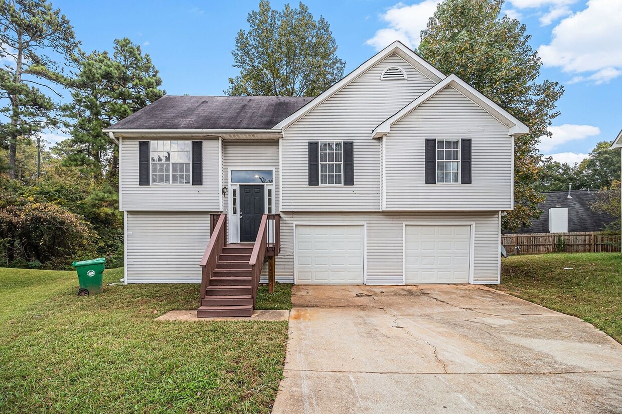 Primary Photo - 4 Bedroom 3 Bath House