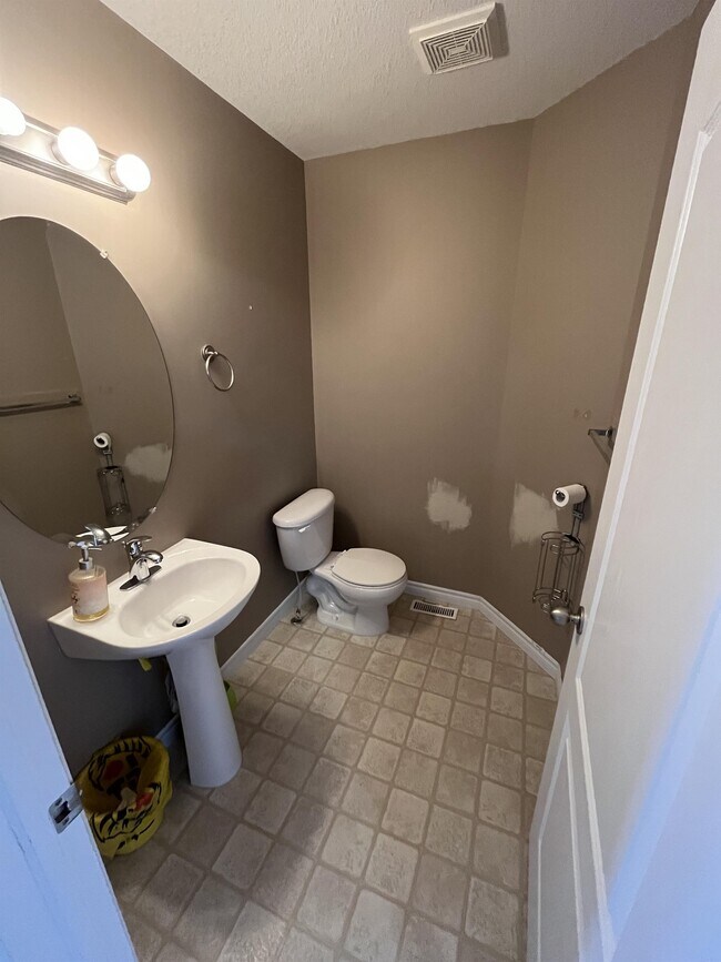 Photo du bâtiment - 31 Pinnacle Blvd