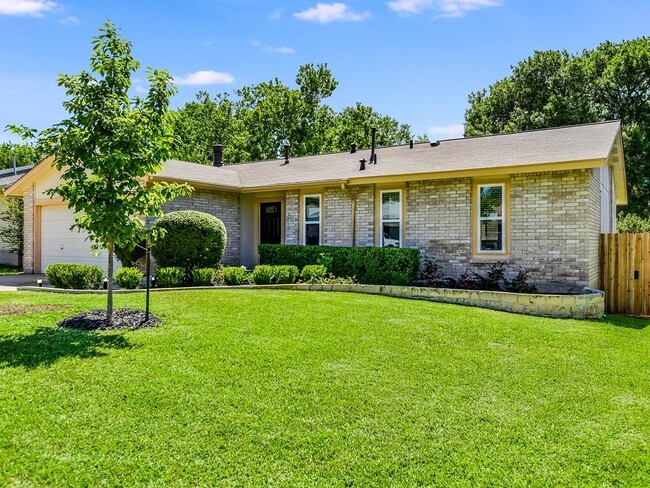 Building Photo - 11017 Prairie Dove Cir