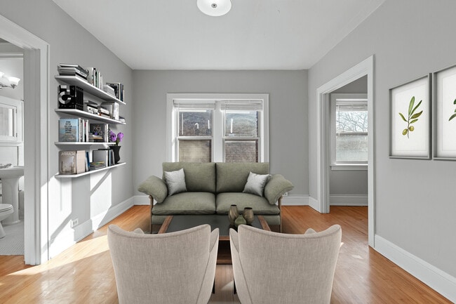 Foto del edificio - 2400 Harriet Ave Apartments | Origen Living