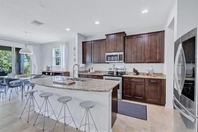 Building Photo - 2715 Storybrook Preserve Dr