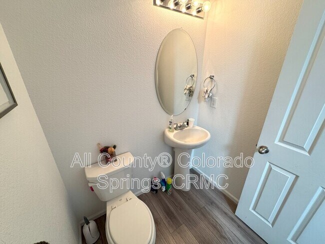 Building Photo - 7173 Boreal Dr