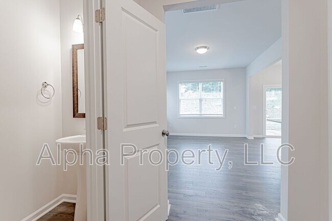 Foto del edificio - 25 Apricot Ln