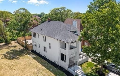 Building Photo - 2491 Clairmount Ave