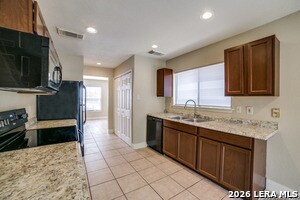 Foto del edificio - 7739 Alverstone Way