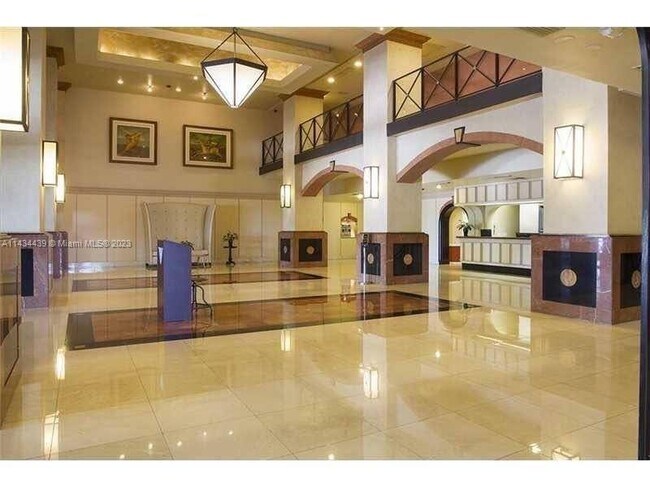 Foto del edificio - 555 NE 15th St