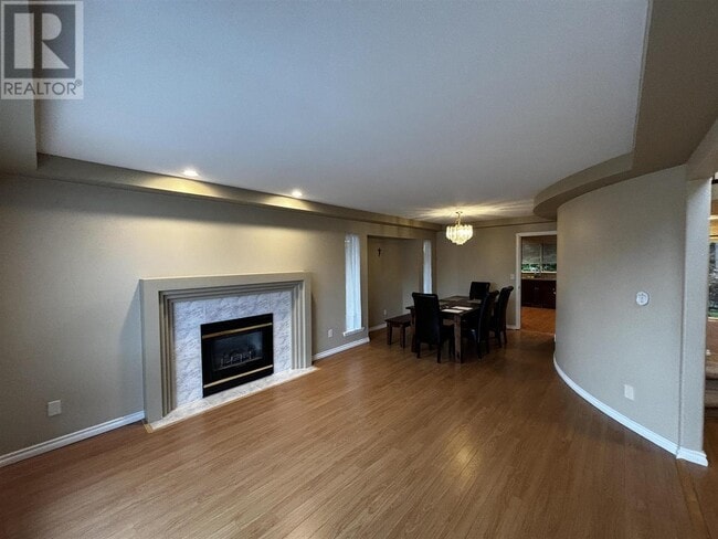 Building Photo - 1605 Salal Crescent