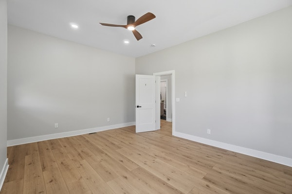 Foto del edificio - 571 Hale Ave