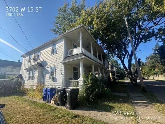 Foto del edificio - 3702 W 15th St