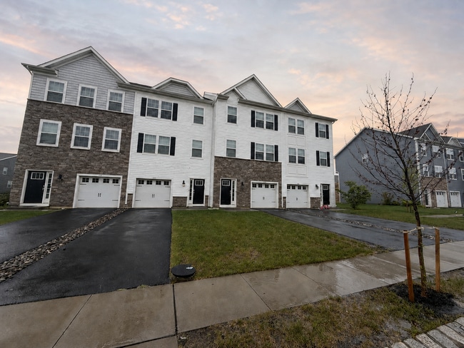 Building Photo - 310 Mantoloking Dr