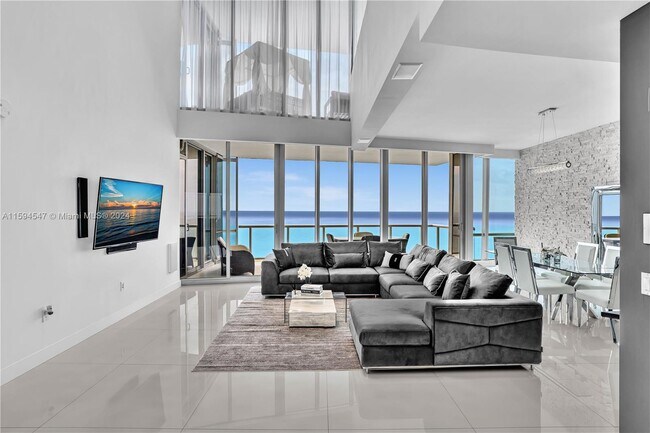 Foto del edificio - 17121 Collins Ave