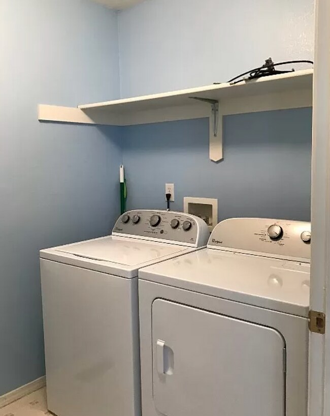 Foto del edificio - 3 Bedroom Apartment in Bozeman!