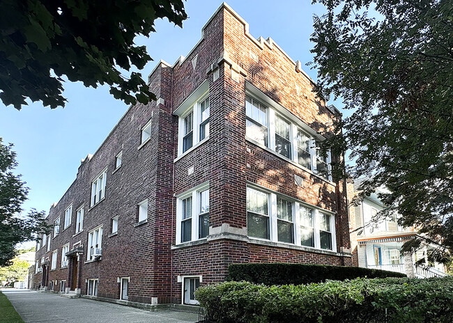 Front Exterior - West Grace Street