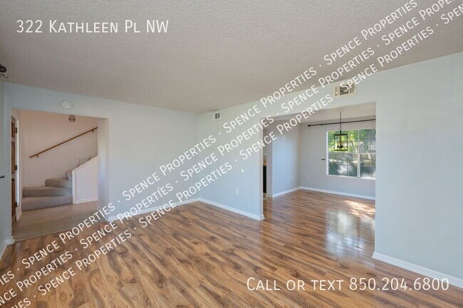 Building Photo - 322 Kathleen Pl NW