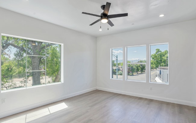 Building Photo - 321 E 2100 S