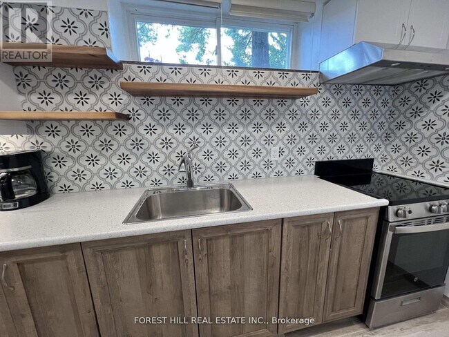 Photo du bâtiment - 168 Tyrrel Ave