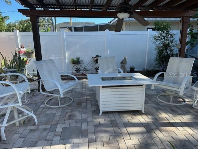 Building Photo - 3239 Boca Ciega Dr N