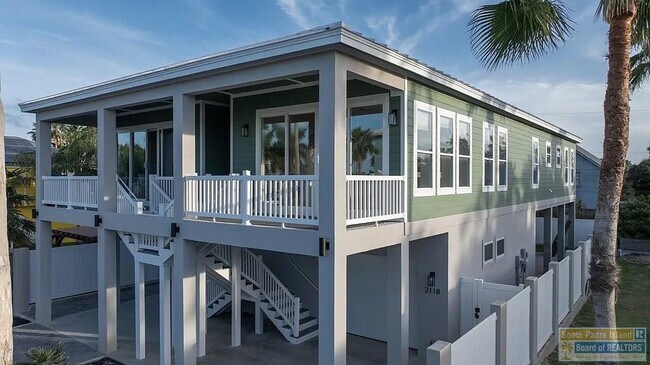 Foto del edificio - 211 W Mesquite St
